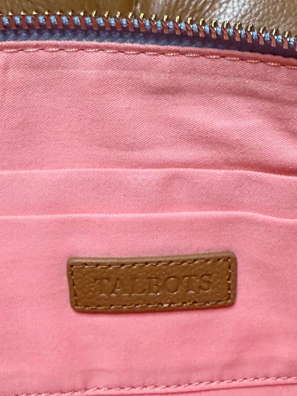 🦩🩵 TALBOTS Colorful Embroidered Flamingo Wristlet. NWT - Picture 10 of 11